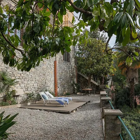 Eugenia - By Myhomeincomo Lägenhet *