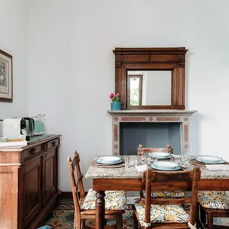 Lägenhet Eugenia - By Myhomeincomo Carate Urio