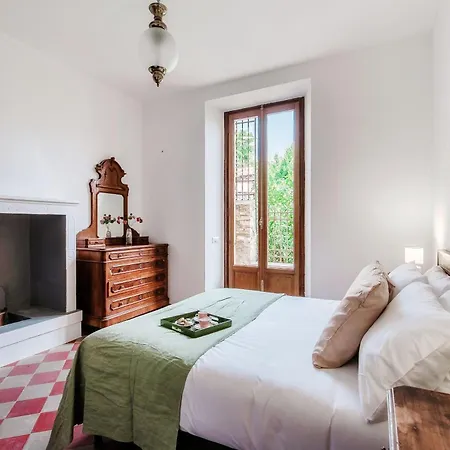 Lägenhet Eugenia - By Myhomeincomo