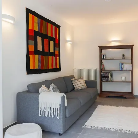 アパート Eugenia - By Myhomeincomo