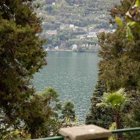 アパート Eugenia - By Myhomeincomo