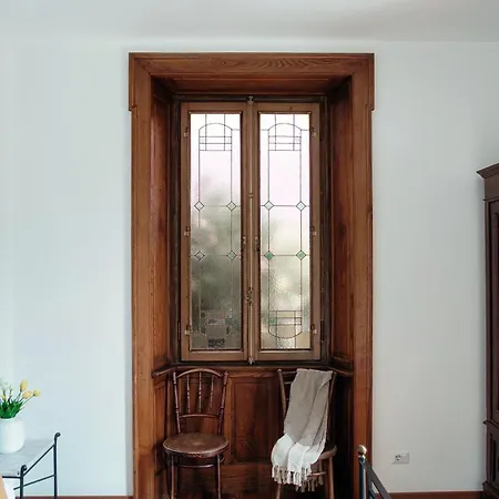 Eugenia - By Myhomeincomo アパート *