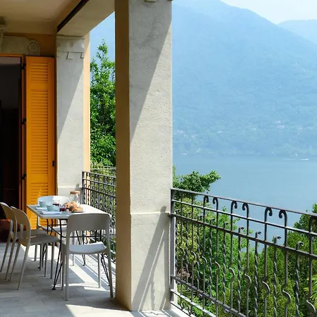 Eugenia - By Myhomeincomo * Carate Urio