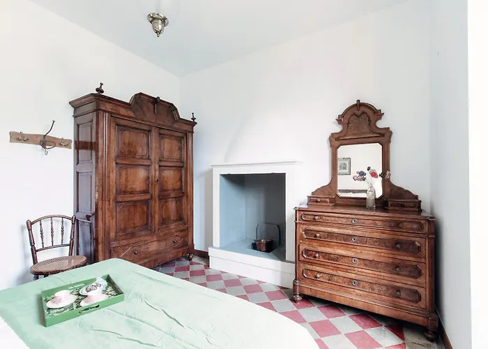Appartement Eugenia - By Myhomeincomo *